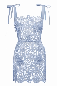 Niebieska mini sukienka z gipiury